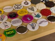 Vlastní placky: Kreativita, která promlouvá