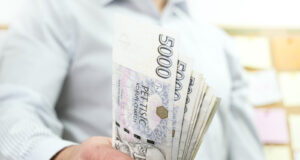 Půjčka před výplatou: Když vám finance dojdou, ale řešení ne